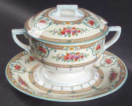 Newlyn Sauce Boat & Lid with Underplate