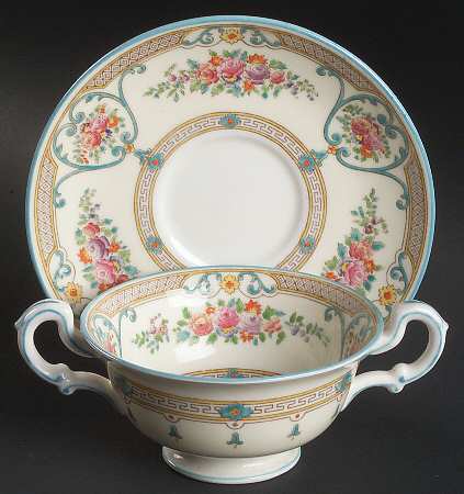 Newlyn Footed Bouillon Cup & Saucer