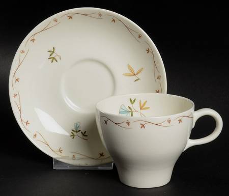 Ninette Flat Cup & Saucer Set