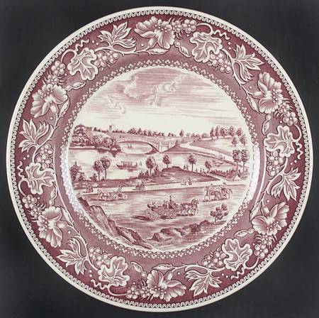 Old New York Mulberry Dinner Plate