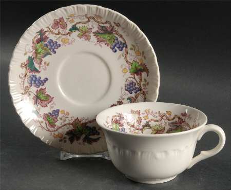 Old Vine Purple Multicolor Flat Cup & Saucer Set