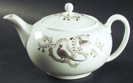 Partridge In A Pear Tree Teapot & Lid
