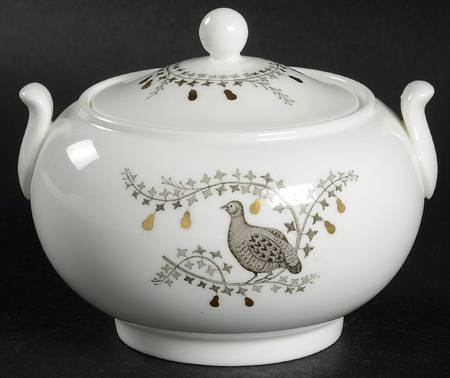 Partridge In A Pear Tree 146 Shape Sugar Bowl & Lid