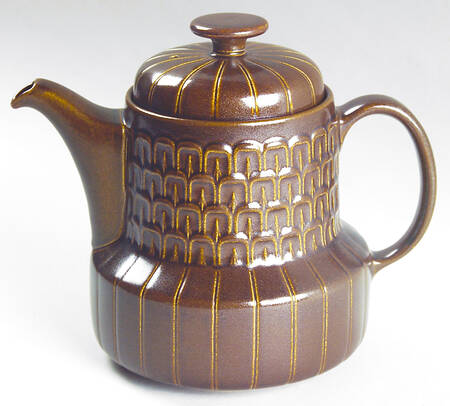 Pennine Teapot & Lid