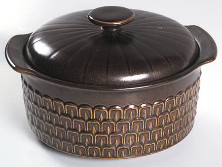 Pennine 1 Qt Round Covered Casserole
