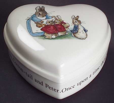 Peter Rabbit Heart Shape Box & Lid