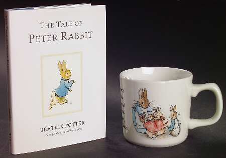 Peter Rabbit Original Mug & Book Gift Set