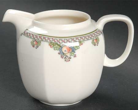 Pergola Creamer