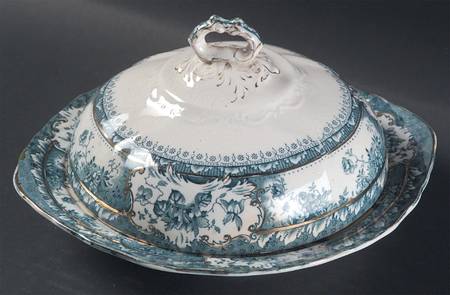 Phoebe Blue Green (Gold Accents, No Trim) Round Covered Butter