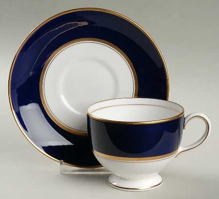 Piccadilly Footed Cup & Saucer Set