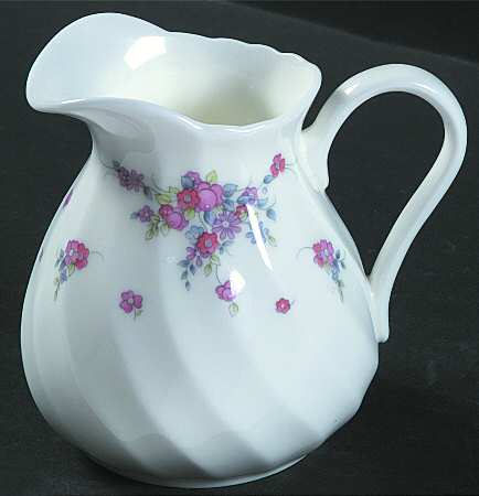 Picardy Creamer