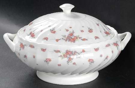 Picardy Round Covered Vegetable