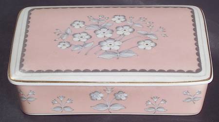 Pimpernel Pink Cigarette Box & Lid