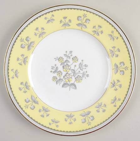 Pimpernel Yellow (Gold Trim) Luncheon Plate
