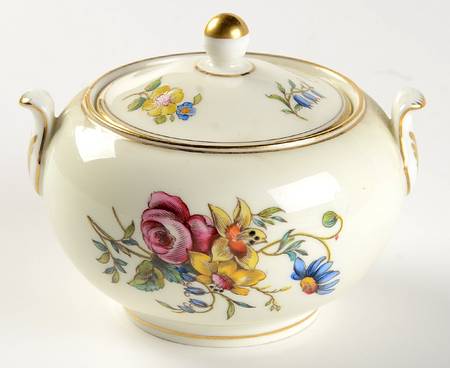 Posy Sprays White Rim 146 Shape Sugar Bowl & Lid