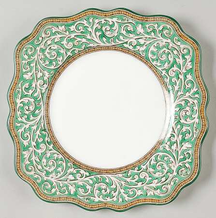 Praze Green (No Floral Center) Square Salad Plate