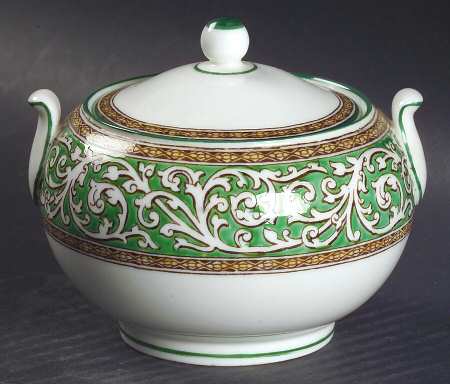 Praze Green (No Floral Center) 146 Shape Sugar Bowl & Lid