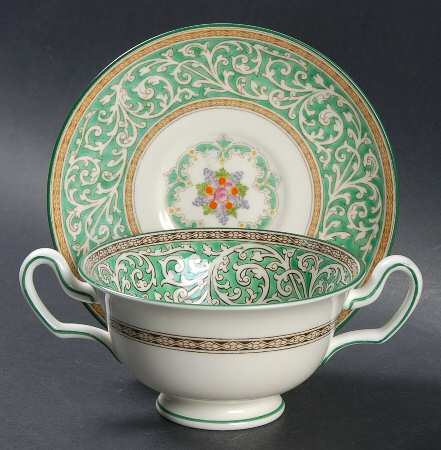 Praze Green (Floral Center) Footed Bouillon Cup & Saucer