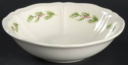 Queen's Holly Coupe Cereal Bowl