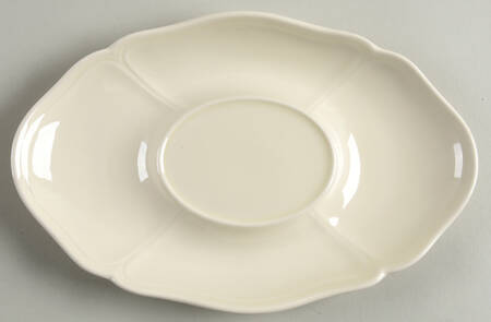 Queen's Plain Underplate for Gravy Boat