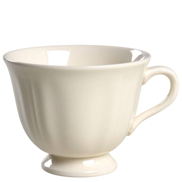 Queen's Plain Footed Cup