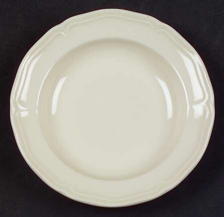 Queen's Plain 4" Ashtray