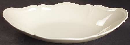 Queen's Plain Pickle Dish