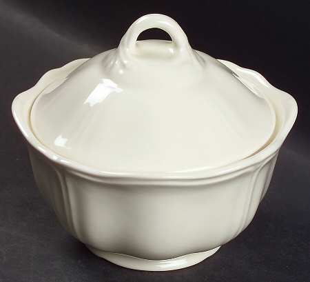 Queen's Plain Butter Box & Lid