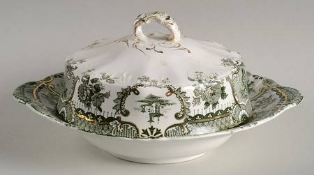 Raleigh Green (Gold Accent) Round Covered Butter