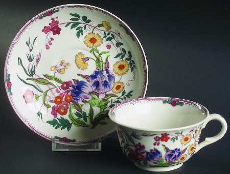 Ranunculus Footed Cup & Saucer Set