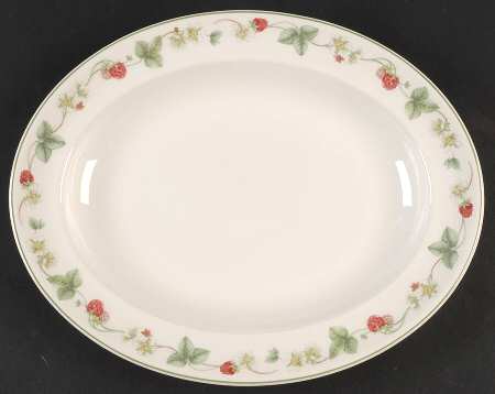 Raspberry 12" Oval Serving Platter