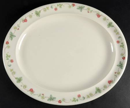 Raspberry 16" Oval Serving Platter