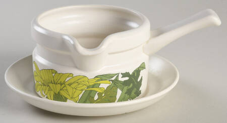 Riviera Gravy Boat & Underplate