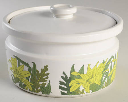 Riviera 2.5 Qt Round Covered Casserole