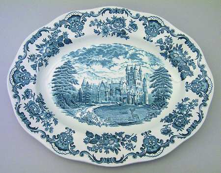 Royal Homes of Britain Blue 14" Oval Serving Platter