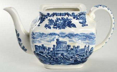 Royal Homes of Britain Blue Teapot No Lid