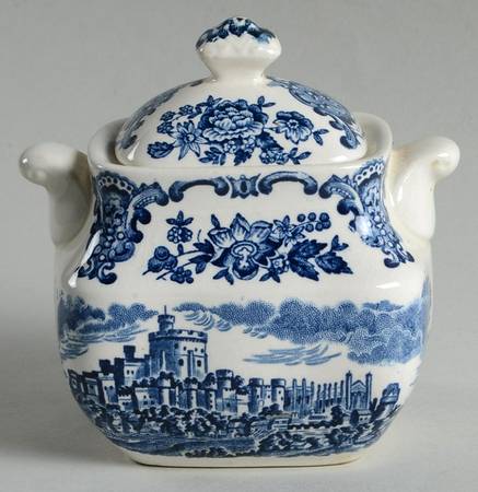 Royal Homes of Britain Blue Mini Sugar Bowl & Lid