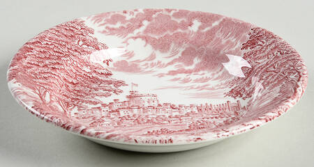 Royal Homes of Britain Pink 4" Ashtray
