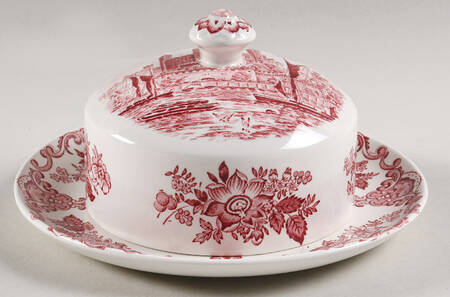 Royal Homes of Britain Pink Round Covered Butter