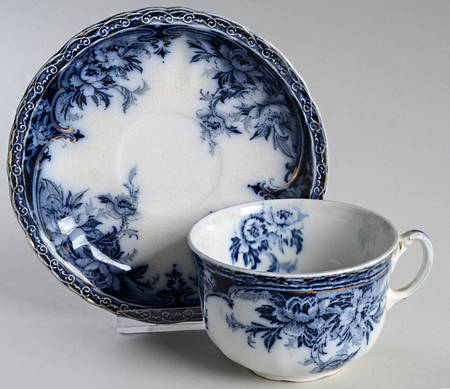 Roma Flat Cup & Saucer Set
