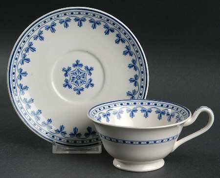 Rome Footed Cup & Saucer Set