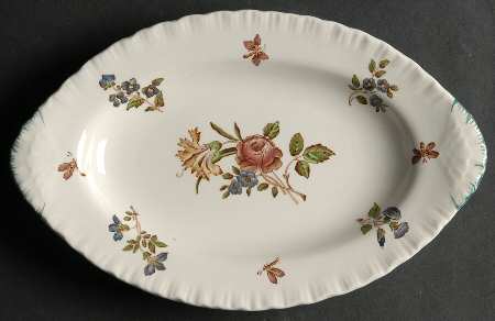 Robert Sprays Underplate for Gravy Boat