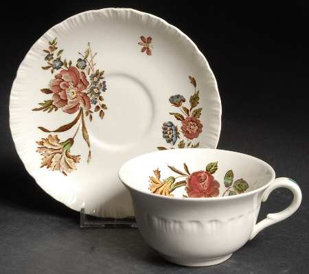 Robert Sprays Flat Cup & Saucer Set