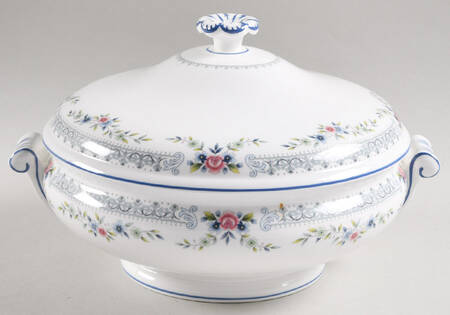 Rosedale Round Covered Vegetable