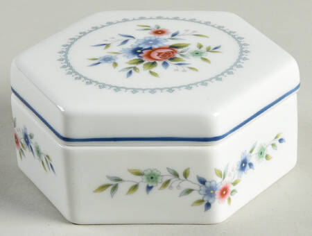 Rosedale Octagonal Box & Lid