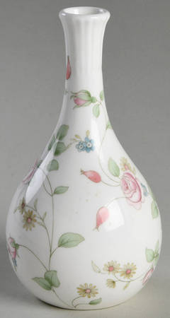 Rosehip 5" Bud Vase