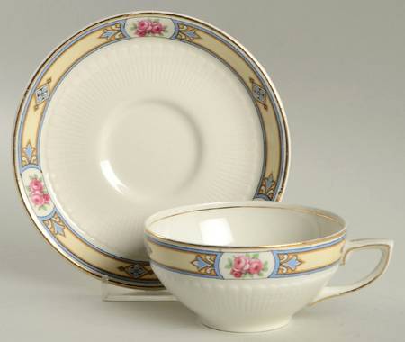 Rosemary Flat Cup & Saucer Set