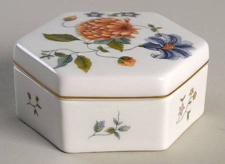 Rosemeade Hexagonal Box & Lid