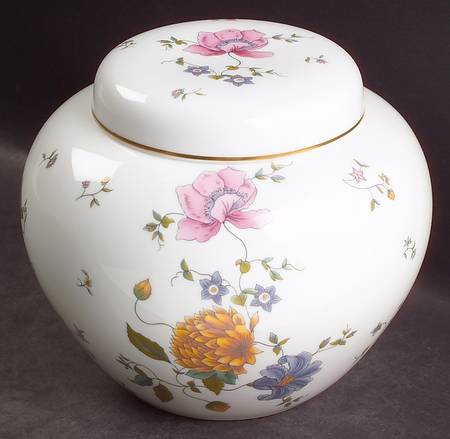 Rosemeade Large Ginger Jar & Lid