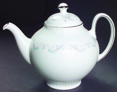 Rouen (Platinum Trim) Teapot & Lid
